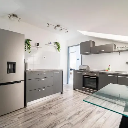 City Center Mayess Aparment Zadar Exterior foto