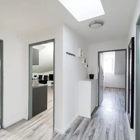 City Center Mayess Aparment Zadar Exterior foto