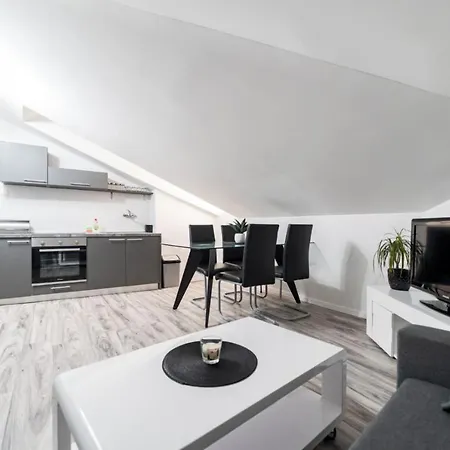 City Center Mayess Aparment Zadar Exterior foto