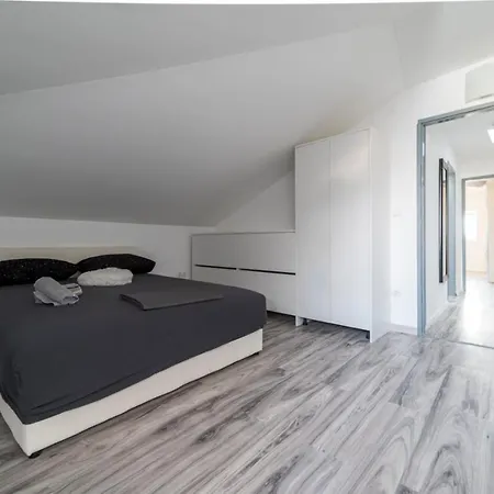 City Center Mayess Aparment Zadar Exterior foto